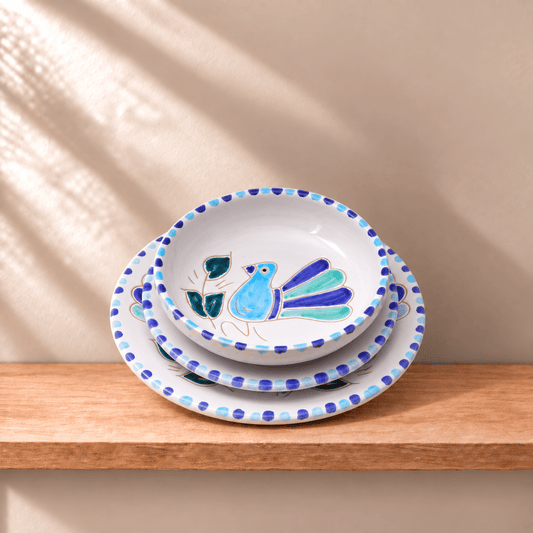 Set piatti con motivo pavoncella turchese - Artigianato Pasella