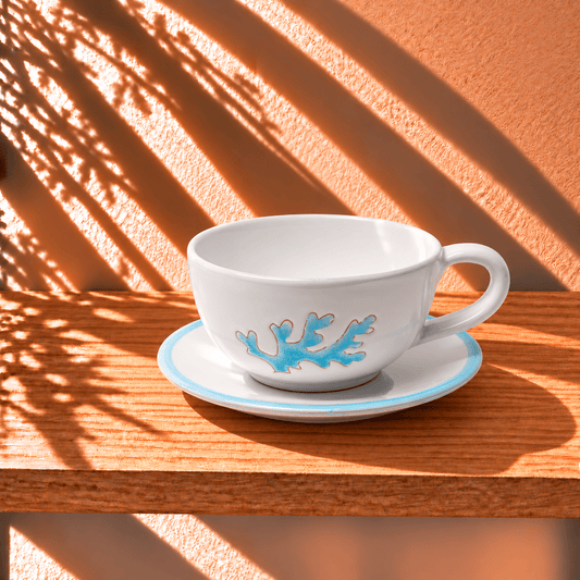 Tazza con piattino motivo corallo celeste - Artigianato Pasella