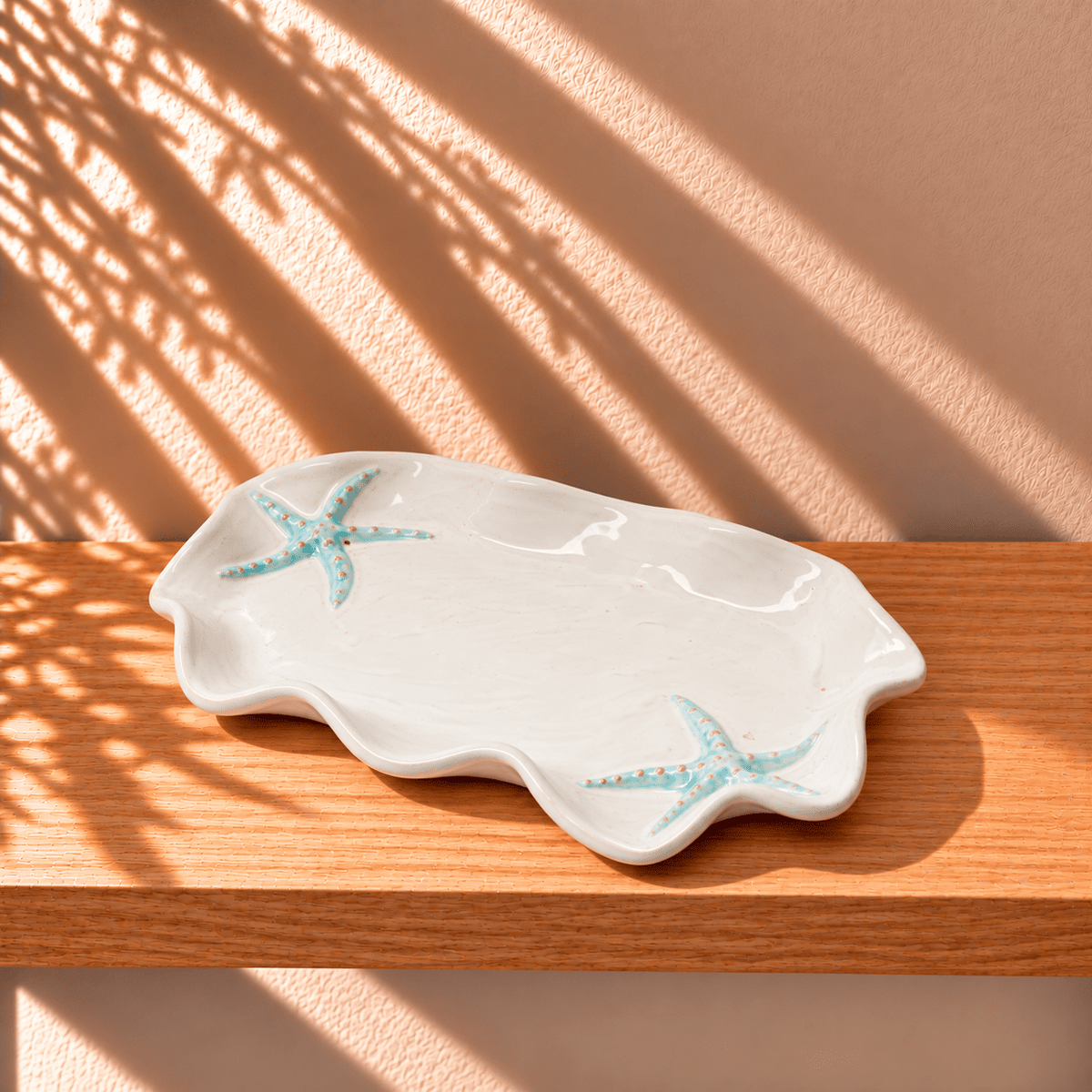 Vassoio ondulato in Ceramica con Decoro Stelle Marine rilievo verdi - Artigianato Pasella